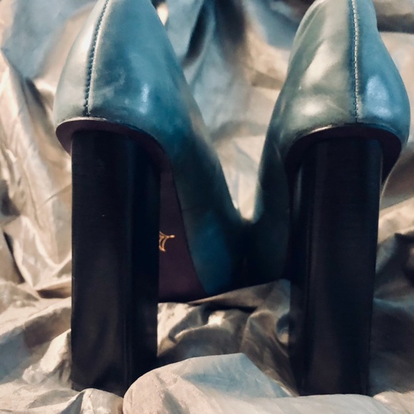 Mojo Moxy blue leather platform block heels! - Picture 5 of 6